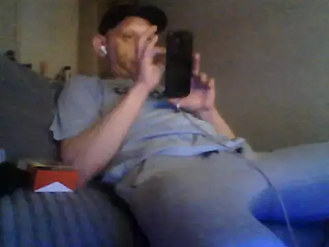 Snapshot of Thoma9034 chatting on March 2026 07:03:02 PM Thoma9034 online show from March 2026 07:03:02 PM