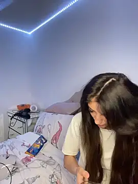 naughtybella05 online show from November 2025 08:52:02 PM