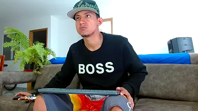 skinny23cm online show from January 2025 12:54:02 PM