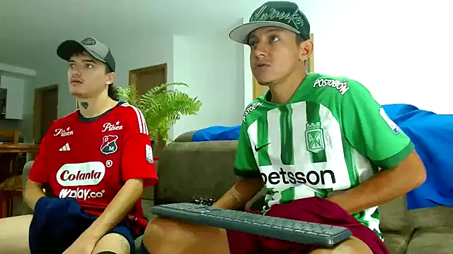 skinny23cm online show from February 2025 12:33:01 PM