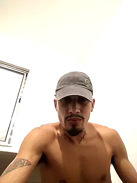 tierre21 online show from October 2025 11:22:02 PM