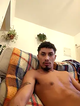 tierre21 online show from October 2025 09:19:02 PM