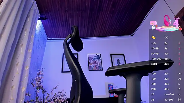 Snapshot of tyler_jones_ chatting on September 2025 04:25:01 AM tyler jones  online show from September 2025 04:25:01 AM