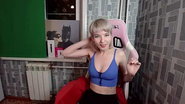 Snapshot of Madelaineses chatting on January 2026 08:07:01 PM Madelaineses online show from January 2026 08:07:01 PM