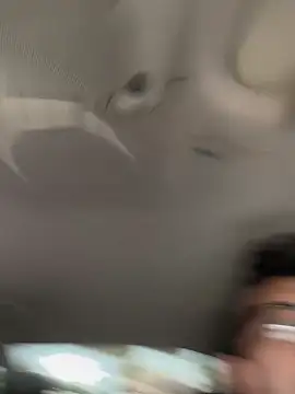 Snapshot of Dwizzlerperizzlee chatting on April 2026 06:32:02 PM Dwizzlerperizzlee online show from April 2026 06:32:02 PM