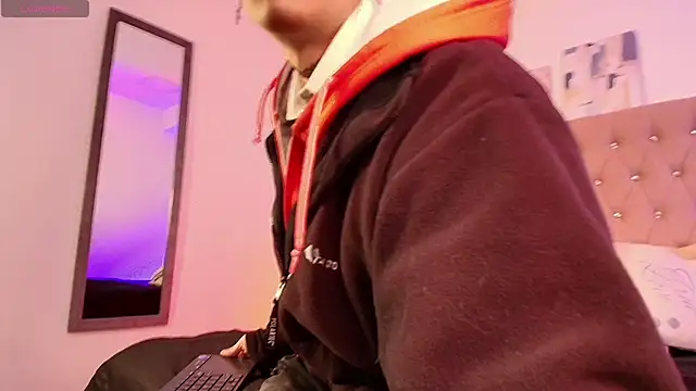 OzorioDany online show from December 2025 03:56:02 AM