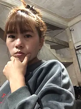 Maymay97 online show from December 2025 04:46:02 PM