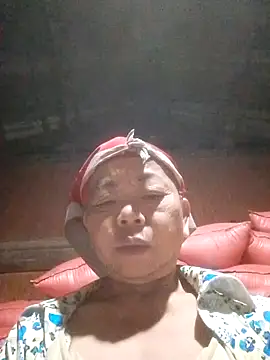 VangLe73 online show from September 2025 11:17:02 PM