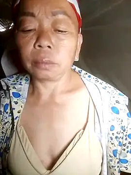 VangLe73 online show from September 2025 06:38:01 AM