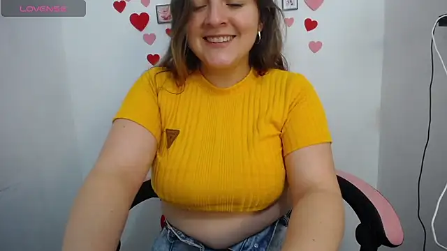 Pregnant Kloe online show from June 2026 12:44:01 AM