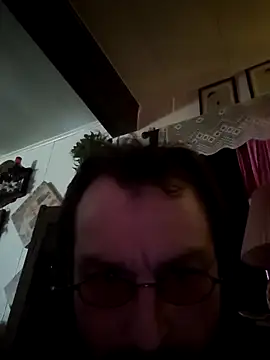 Snapshot of Wheyd chatting on April 2026 02:55:02 PM Wheyd online show from April 2026 02:55:02 PM