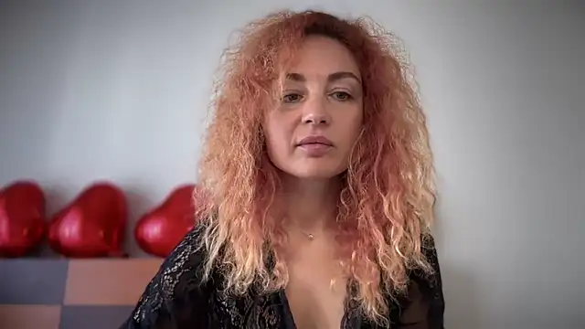 Reddgiirl online show from March 2026 09:16:03 AM