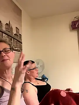 Curvy-Jinx online show from January 2026 08:45:02 PM