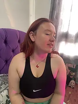 Snapshot of AliaMiller_ chatting on April 2026 02:10:02 PM AliaMiller online show from April 2026 02:10:02 PM