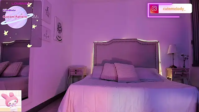 Melody-chers online show from October 2025 04:09:02 AM