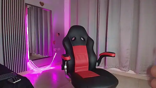 Snapshot of rachell_owen chatting on November 2025 04:23:02 AM rachell owen online show from November 2025 04:23:02 AM