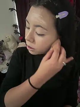 Snapshot of Kitty_yukimura chatting on October 2025 09:03:02 PM Kitty yukimura online show from October 2025 09:03:02 PM