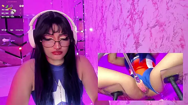 Snapshot of AriaNova_ chatting on March 2026 01:43:02 PM AriaNova online show from March 2026 01:43:02 PM