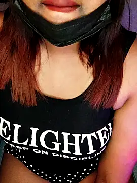 Snapshot of darling_devil chatting on February 2026 12:19:01 PM darling devil online show from February 2026 12:19:01 PM