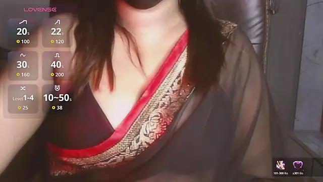Snapshot of darling_devil chatting on April 2026 01:01:01 AM darling devil online show from April 2026 01:01:01 AM