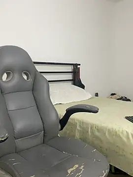 vincentjaxon online show from March 2026 02:06:02 AM