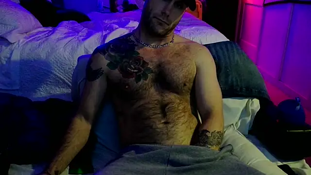 Luv2SuckBWC92 online show from September 2025 09:03:01 AM