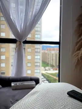 Snapshot of Sofi_Leal chatting on November 2025 12:16:01 PM Sofi Leal online show from November 2025 12:16:01 PM