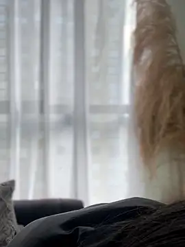 Sofi Leal online show from February 2026 12:02:02 PM