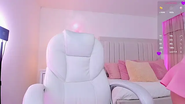 Snapshot of ami_sweet18 chatting on October 2025 12:08:02 AM ami sweet18 online show from October 2025 12:08:02 AM