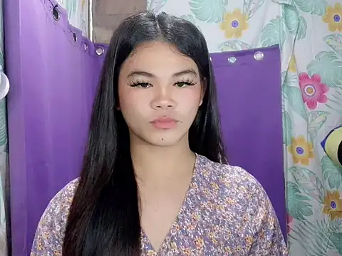 Snapshot of caramiya chatting on July 2026 11:18:01 PM caramiya online show from July 2026 11:18:01 PM