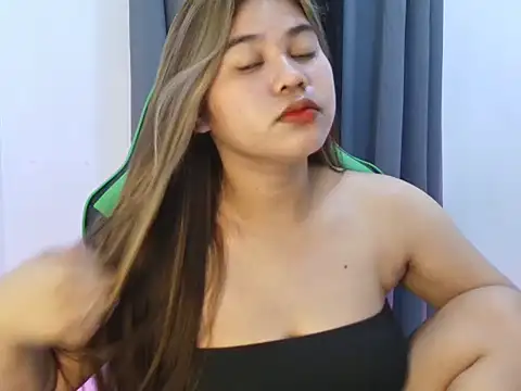 Snapshot of imogen_x chatting on September 2025 04:28:01 PM imogen x online show from September 2025 04:28:01 PM