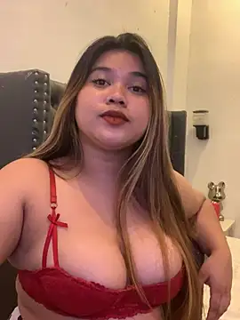 Snapshot of imogen_x chatting on April 2026 03:35:02 PM imogen x online show from April 2026 03:35:02 PM