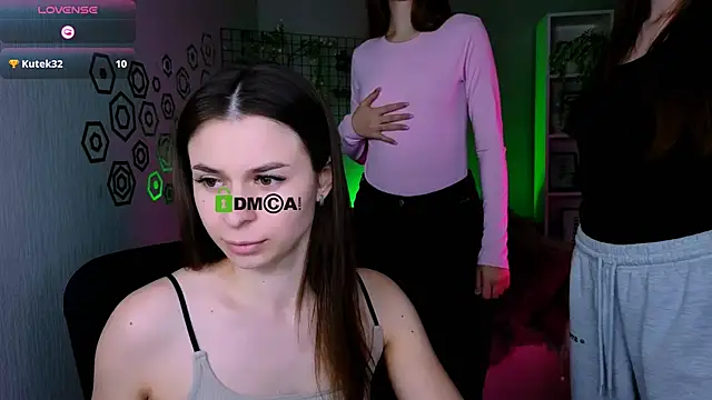 Snapshot of nekky_mouse chatting on November 2025 10:37:02 AM nekky mouse online show from November 2025 10:37:02 AM