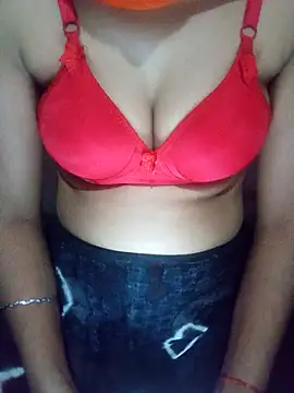 LAKSHMI B online show from September 2025 12:24:02 AM