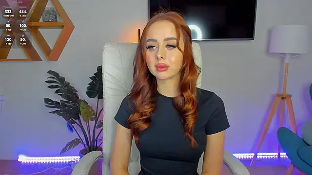 Snapshot of Baby__Lola chatting on April 2026 12:43:02 PM Baby Lola online show from April 2026 12:43:02 PM