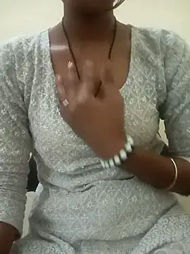 Snapshot of Alia-00 chatting on November 2025 04:23:02 AM Alia-00 online show from November 2025 04:23:02 AM