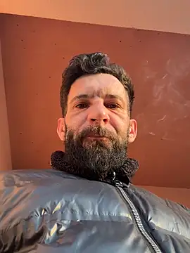 Michel huge online show from March 2026 05:00:02 AM