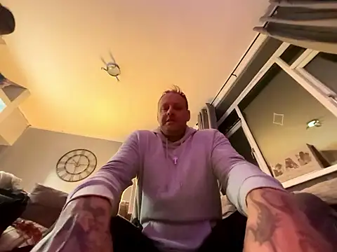 Snapshot of backdoorgalore4you chatting on January 2026 10:03:02 PM backdoorgalore4you online show from January 2026 10:03:02 PM