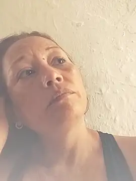 marinita13 online show from January 2026 03:05:02 PM