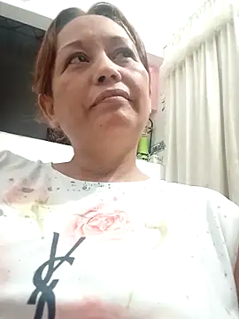 marinita13 online show from March 2026 02:24:02 AM