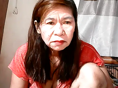 Snapshot of Hottestsexxy_Elynnn chatting on October 2025 06:37:01 AM Hottestsexxy Elynnn online show from October 2025 06:37:01 AM