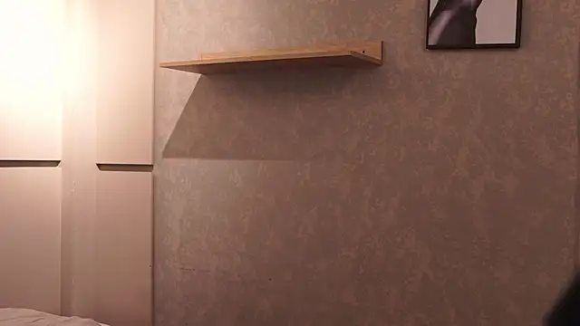 Ariaa Isabell online show from September 2025 12:39:01 PM