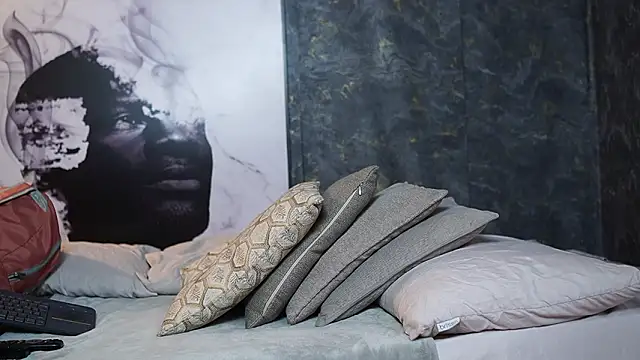 Ariaa Isabell online show from March 2026 06:33:01 PM