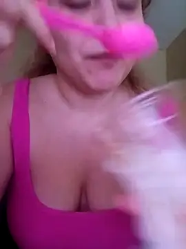 Theredcorazon online show from April 2026 12:30:02 AM