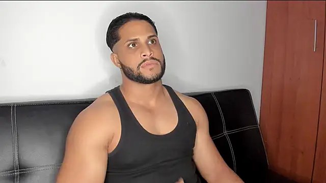 Snapshot of Pier_Simons chatting on January 2026 05:21:01 AM Pier Simons online show from January 2026 05:21:01 AM