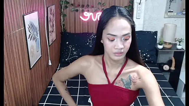 Snapshot of XTsYassyHot69X chatting on July 2026 06:45:02 PM XTsYassyHot69X online show from July 2026 06:45:02 PM