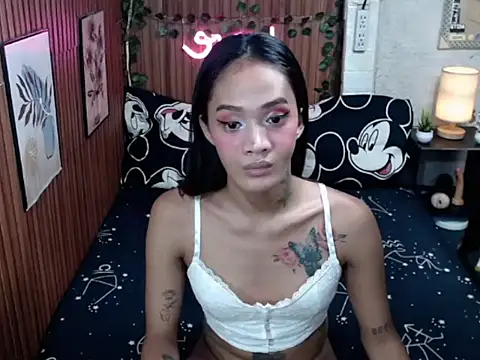 Snapshot of XTsYassyHot69X chatting on July 2026 02:12:01 PM XTsYassyHot69X online show from July 2026 02:12:01 PM