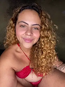 Chloe Leaozinho online show from April 2026 11:27:01 PM