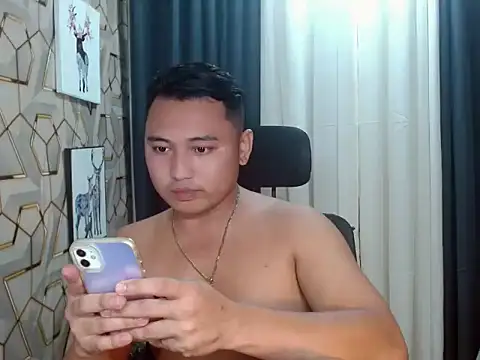 BicuriousExploer online show from December 2025 10:46:02 AM