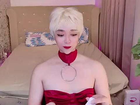 Ts-yoshi online show from November 2025 09:19:01 PM